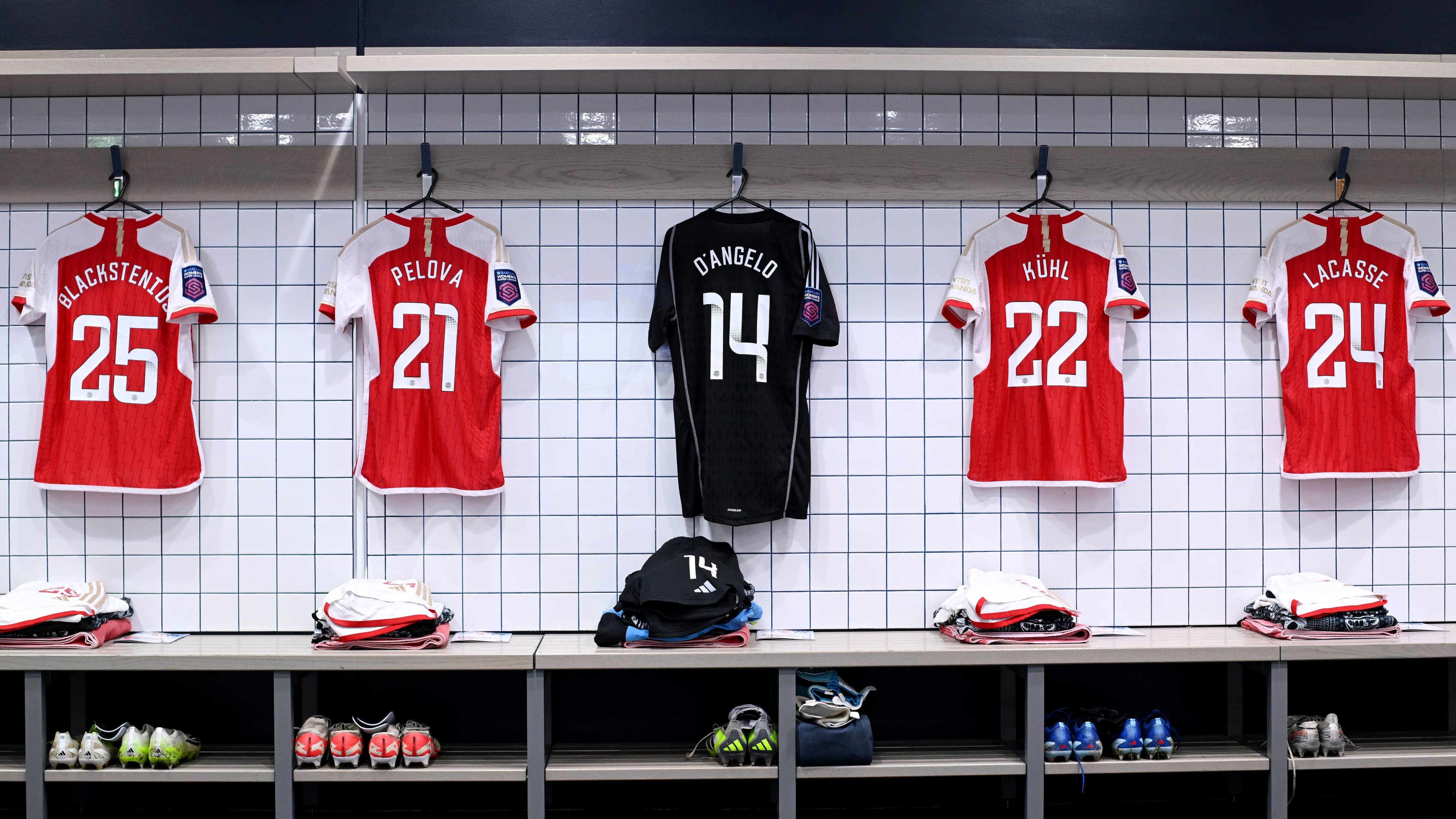 WSL REBRAND CHANGING ROOM