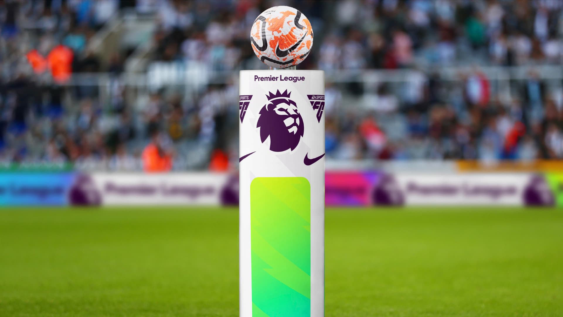 premier-league-matchday-ball-plinth